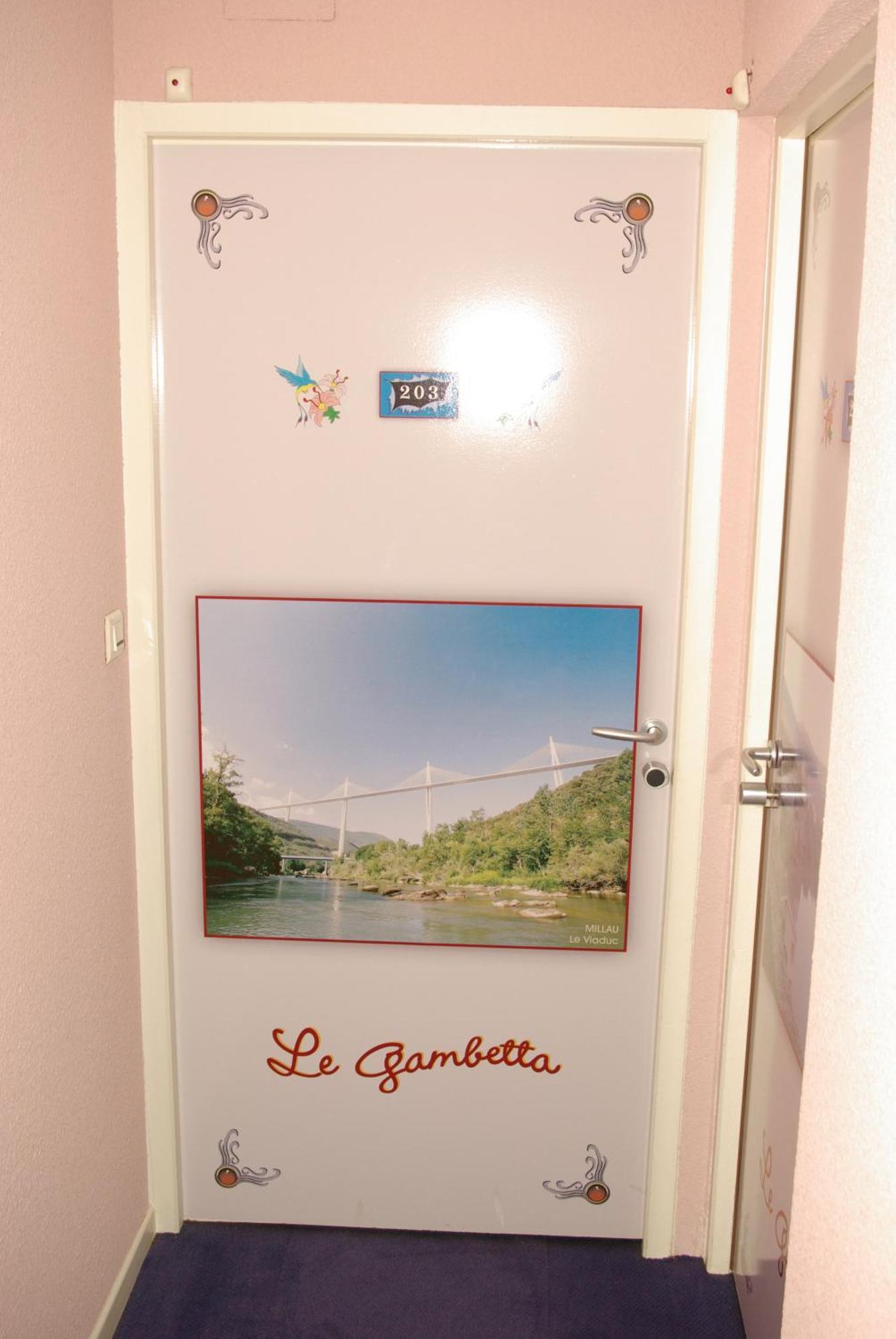 Hotel Le Gambetta Carmaux المظهر الخارجي الصورة